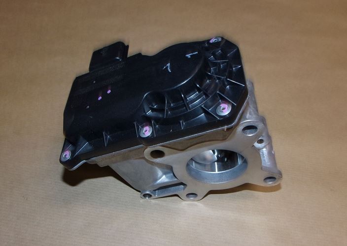 Przepustnica Renault Laguna III 2.0 16V