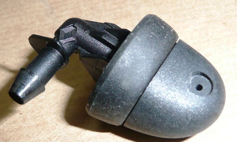 Końcówka dysza spryskiwacza Renault Kangoo tył 97-07