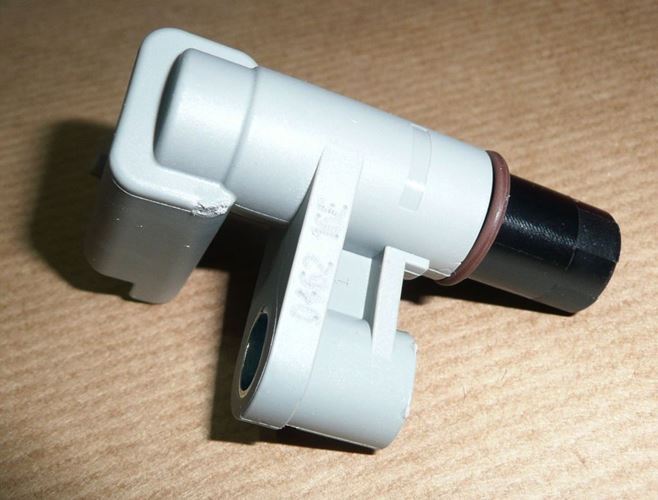 Czujnik położenia wałka rozrządu Citroen C4 C5 Peugeot 206 307