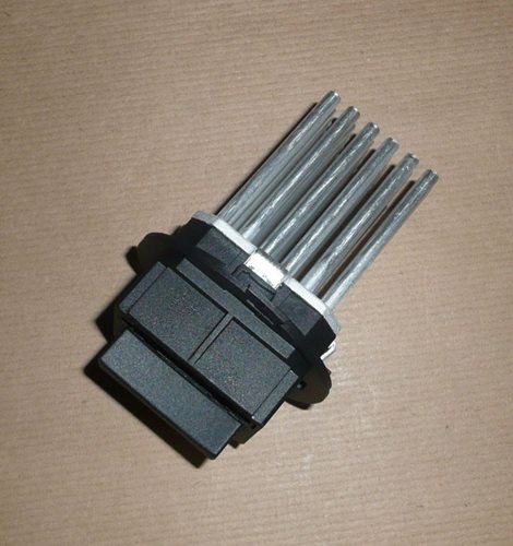Opornik dmuchawy Citroen C3 C4 Peugeot 307 407