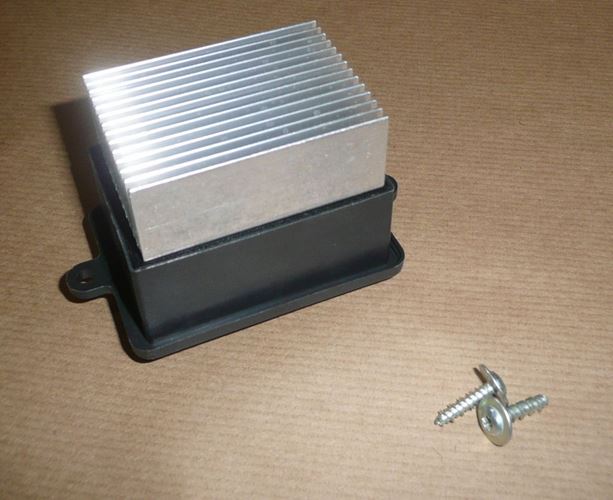 Opornik wentylatora Citroen C4 Picasso Peugeot 301