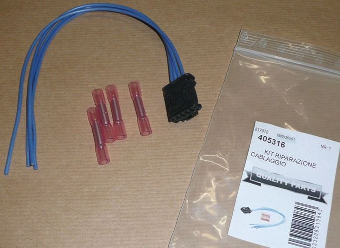 Wtyczka z wiązką tylnej lampy Citroen Picasso