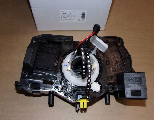 Zwijacz Renault Clio IV Twingo III Dacia Dokker