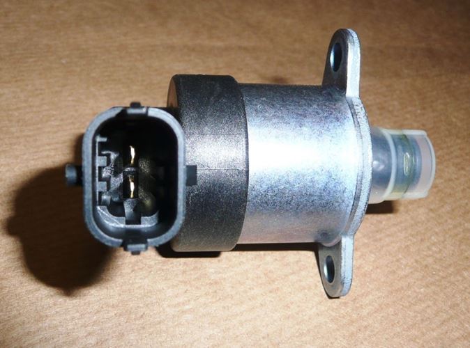 Regulator ciśnienia paliwa Renault Master III 2.3 Dci