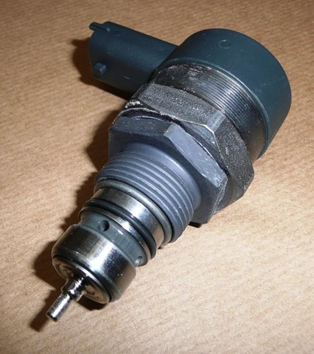 Regulator ciśnienia paliwa Renault Laguna III 2.0 Dci