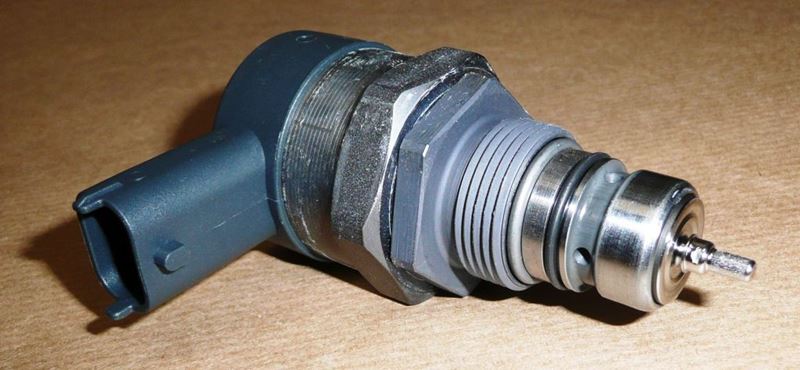Regulator ciśnienia paliwa Renault Laguna III 2.0 Dci