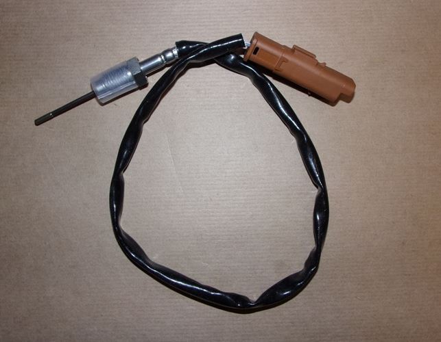 Czujnik temperatury spalin Citroen C5 C6 Peugeot 307 2.0 HDI