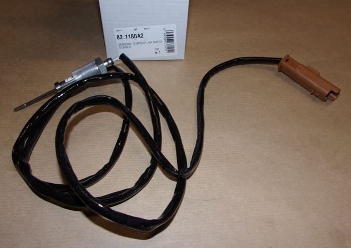 Czujnik temperatury spalin Citroen C4 C5 Peugeot 307 2.0 HDI