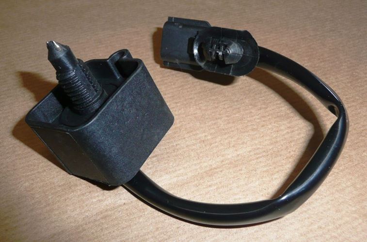 Czujnik wody filtra paliwa 1.5 Dci