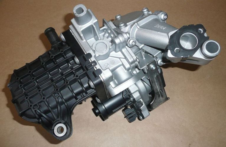 Zawór EGR Citroen C4 C5 Peugeot 308 508 3008 2.0 HDi