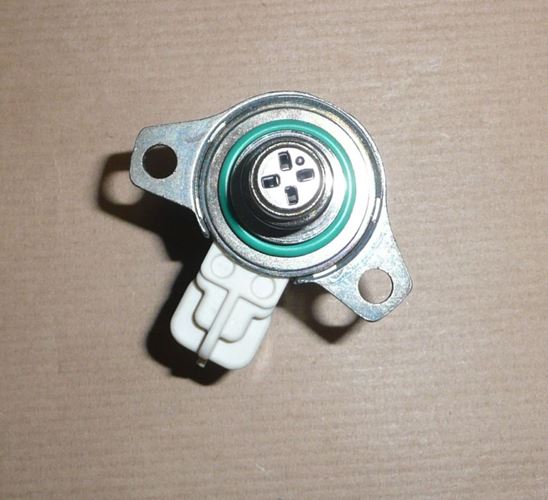 Regulator ciśnienia paliwa Citroen C4 C5 Peugeot 307 1.6 Hdi
