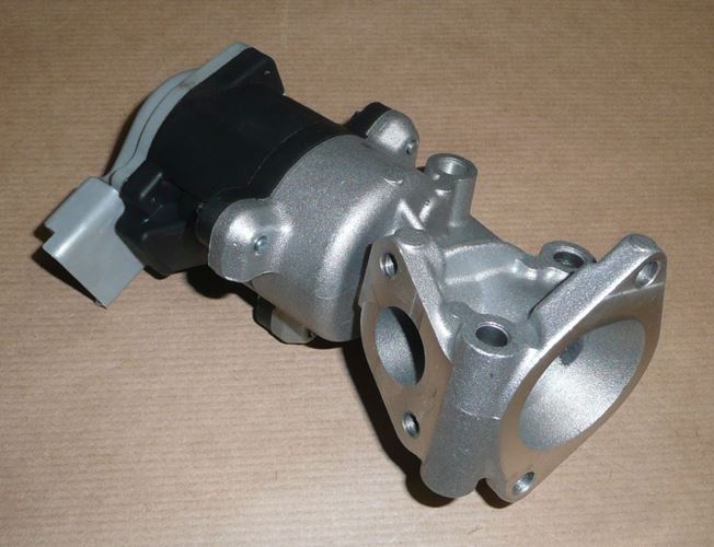 Zawór EGR Citroen C5 III C6 Peugeot 407 607 2.7 HDi
