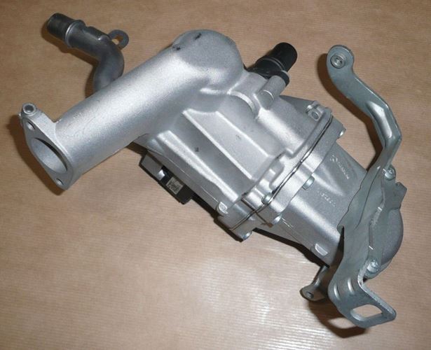 Zawór EGR i chłodnica Citroen C5 (X7) 1.6 HDi