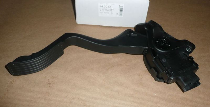 Pedał gazu Peugeot 207 208 2008
