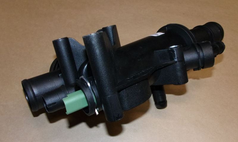 Obudowa termostatu Citroen C4 C5 C8 Jumpy III