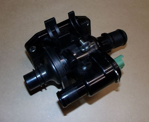 Obudowa termostatu Citroen C1 C2 C3 Peugeot 1007