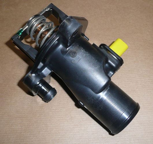 Obudowa termostatu Citroen C4 C5 II 2.0 Hdi