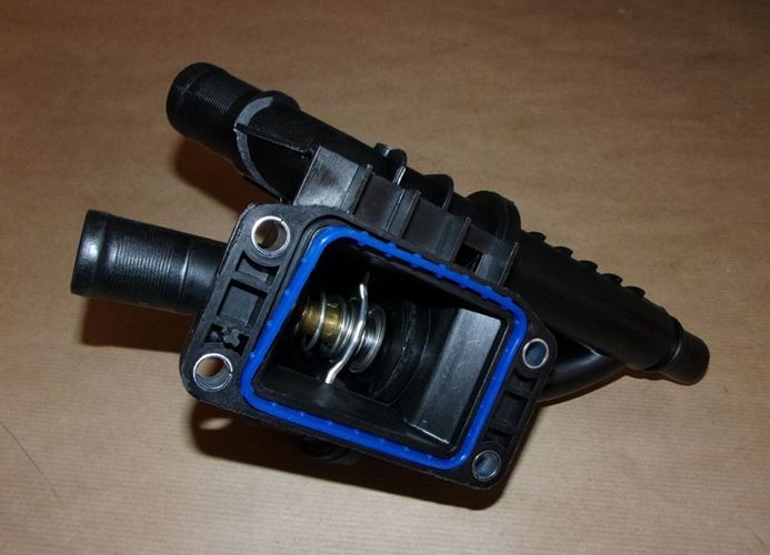 Obudowa termostatu Citroen C3 C4 Peugeot 206 207 301