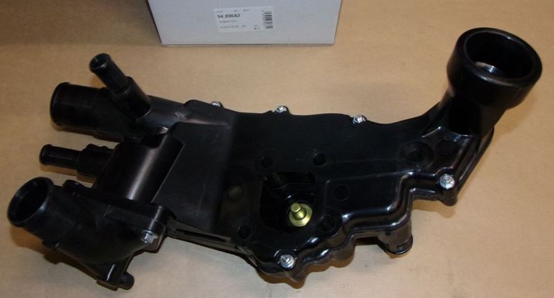 Obudowa termostatu Citroen C5 Peugeot 206 2.0 Hdi