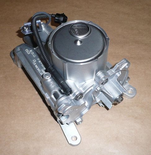 Pompa oleju Citroen C3 II C4 C5 III 1.6 16V