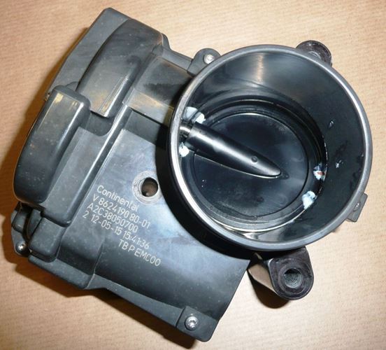 Przepustnica Citroen C3 C4 Peugeot 207 1.6 VTi