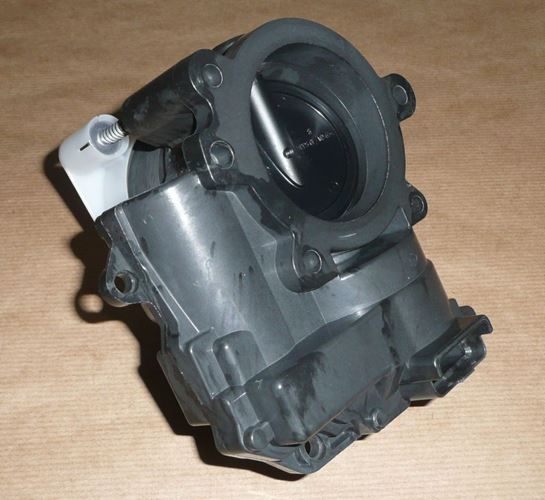 Przepustnica Citroen C4 Peugeot 207 1.6 THP