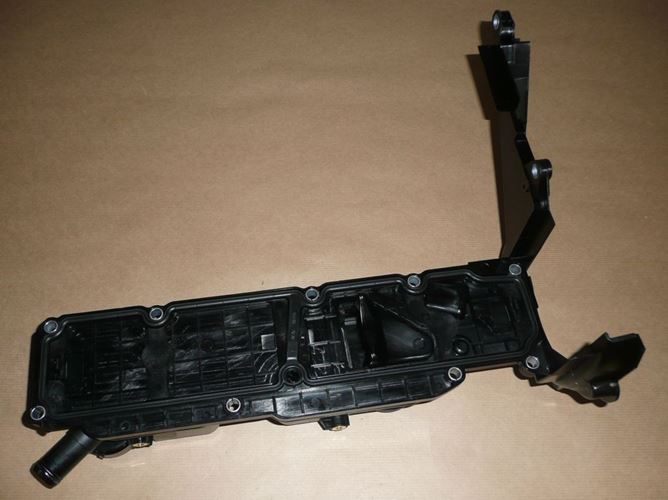 Pokrywa głowicy Citroen C4 C5 III 1.6 Hdi