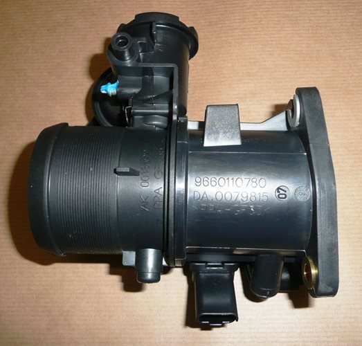 Dozownik powietrza Citroen C4 Peugeot 308 2.0 HDI