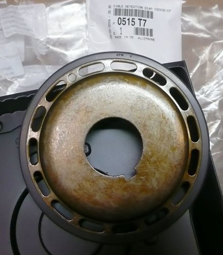 Wspornik koła pasowego Peugeot Citroen 2.0 Hdi