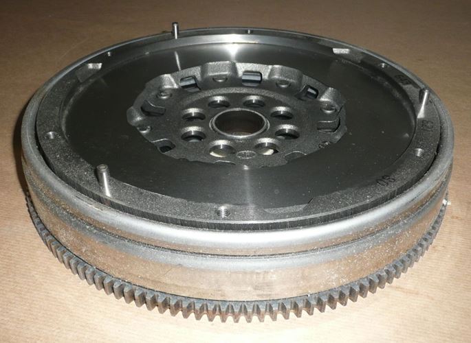 Koło dwumasowe Citroen C5 III C6 C8 2.2 Hdi