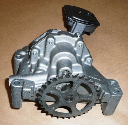 Pompa oleju Citroen C4 C5(X7) Peugeot 307 308 2.0 Hdi