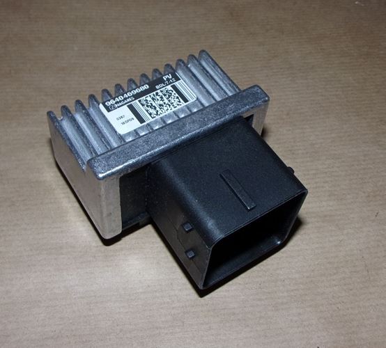 Przekaźnik świec żarowych Renault Laguna III