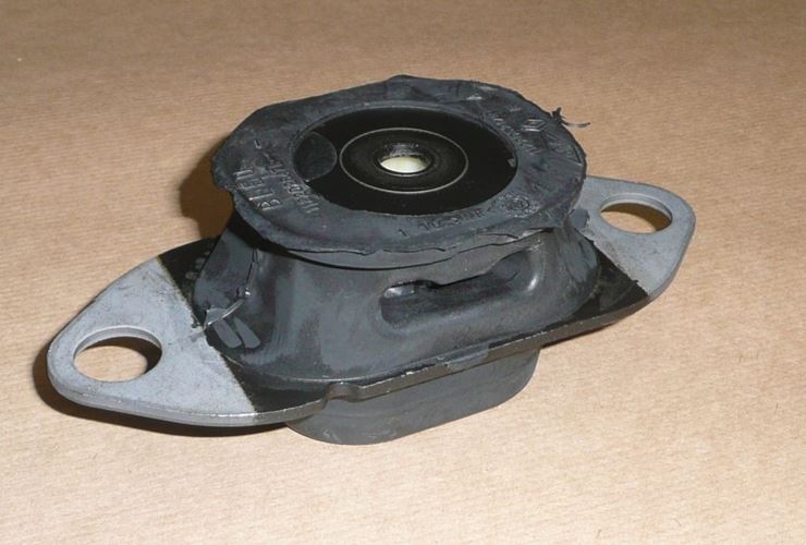 Poduszka skrzyni biegów Renault Clio IV