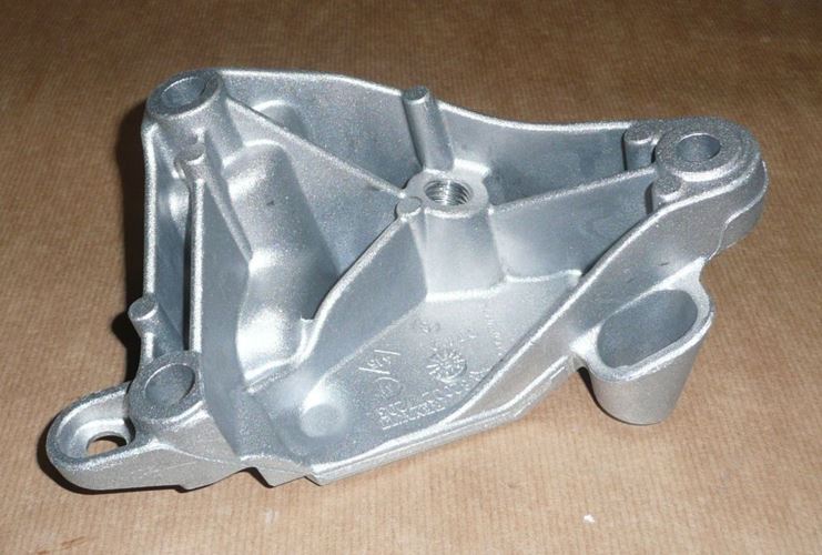 Poduszka skrzyni biegów Renault Megane II