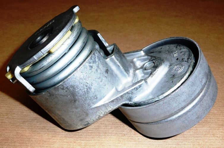 Napinacz alternatora Renault Clio II/III, Laguna I/II