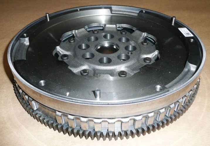 Koło dwumasowe Renault Trafic III 1.6 Dci