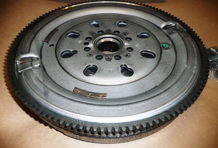 Koło dwumasowe Renault Master III 2.3 Dci