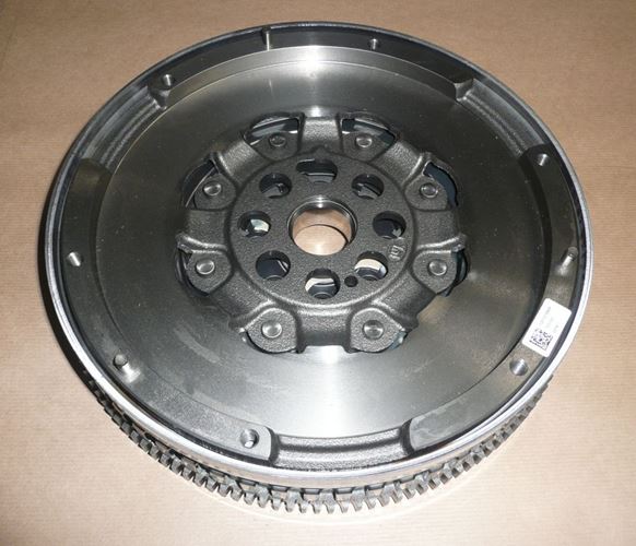 Koło dwumasowe Renault Trafic III 1.6 Dci