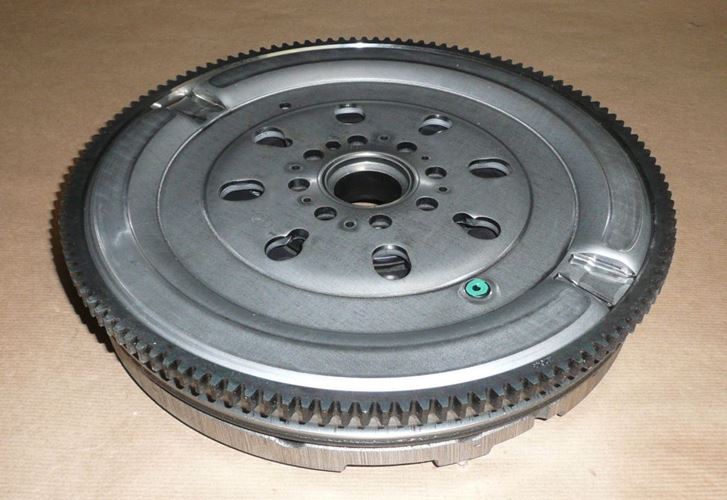 Koło dwumasowe Renault Master III 2.3 Dci