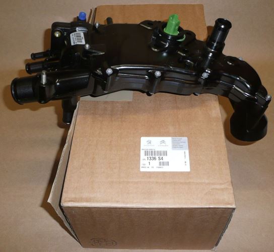 Obudowa termostatu Citroen C4 C5 Peugeot 307 2.0 Hdi
