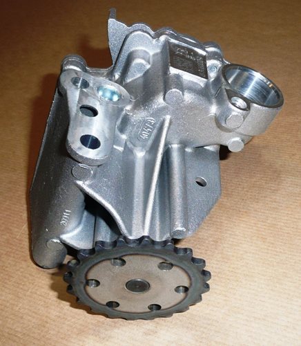 Pompa oleju Renault Master III