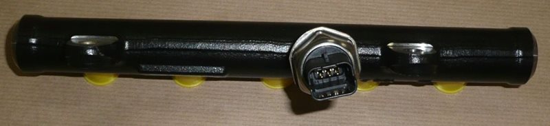 Rampa wtrysku Citroen C4 C8 Peugeot 307 2.0 Hdi