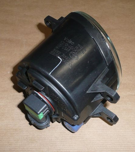 Lampa przeciwmgłowa Citroen C1 Peugeot 107 prawa przód