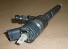 Wtryskiwacz Citroen C4 C5 II Peugeot 308 1.6 Blue Hdi