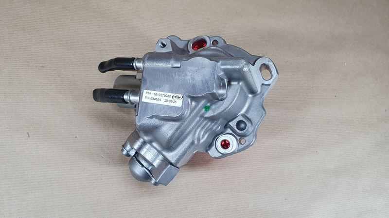 Pompa wtryskowa Citroen C4 C5 X7 2.0 Blue Hdi