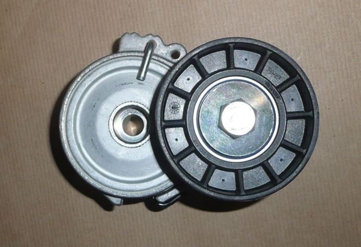 Napinacz alternatora PSA 2.0 Hdi