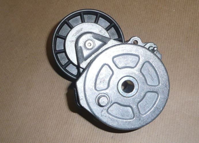 Napinacz alternatora PSA 2.0 Hdi
