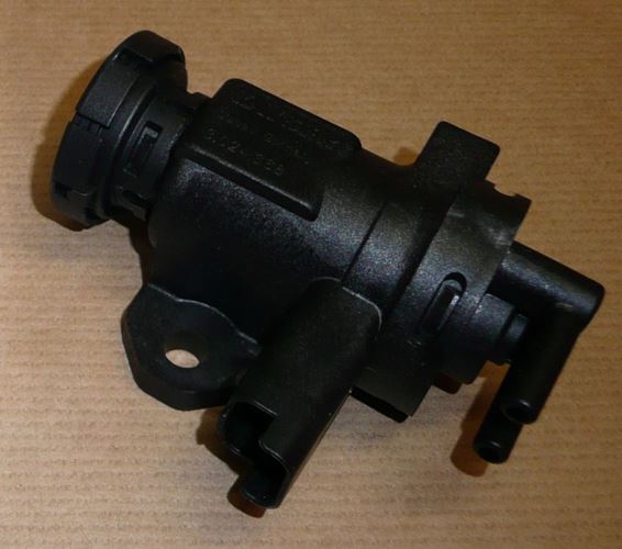 Elektrozawór EGR Citroen C4 C5 2.0 Hdi