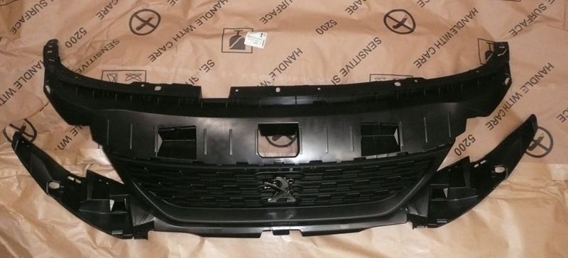 Grill Peugeot Rifter Partner IV