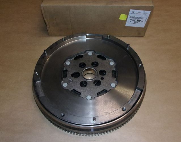 Koło zamachowe Citroen C3 Jumpy IV 1.6 Hdi